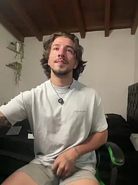 Valentino_Xander live sex cam