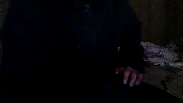 luke_thighwalker2469 live sex cam