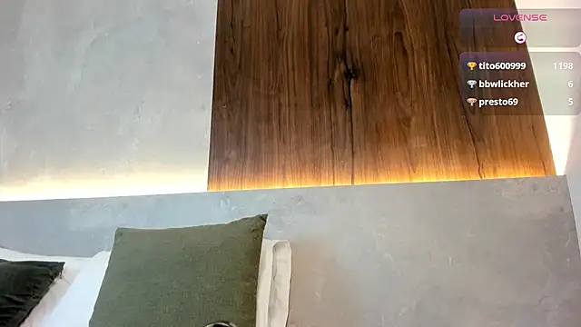 samantha_17_'s cam snapshot