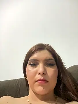 melyssaa23 live sex cam