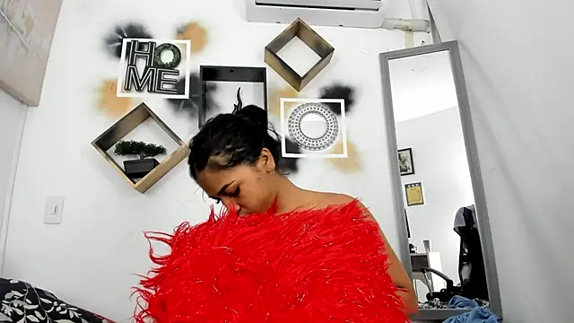 YuleimysAndAlex's cam snapshot