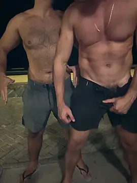 CasadoLutadorBigStuds live sex cam