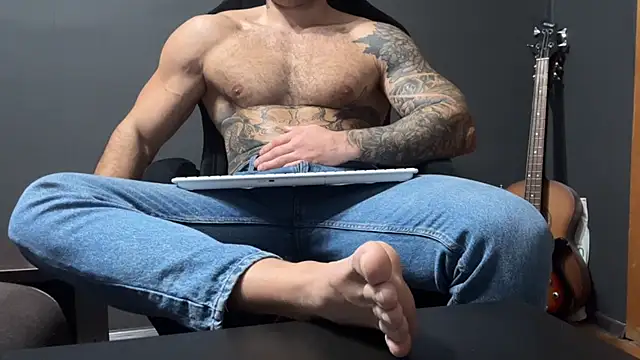 Mr_YourGod live sex cam