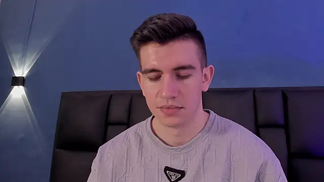 MikaelSlow's cam snapshot