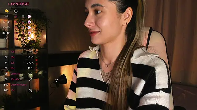 DarlaLike's cam snapshot