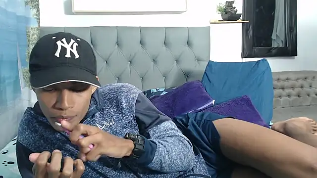 Ryan_Vergon's cam snapshot