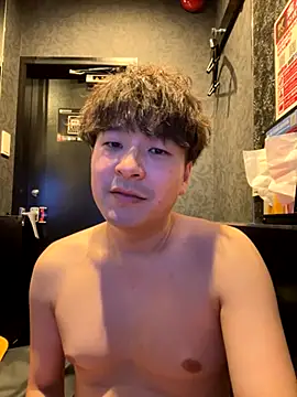 yuuki8910 live sex cam