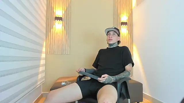 DANTE_ARMSTRONG's cam snapshot