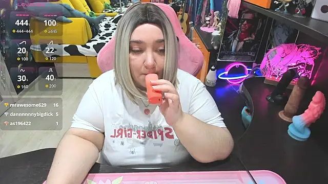 Softie_Sofy live sex cam