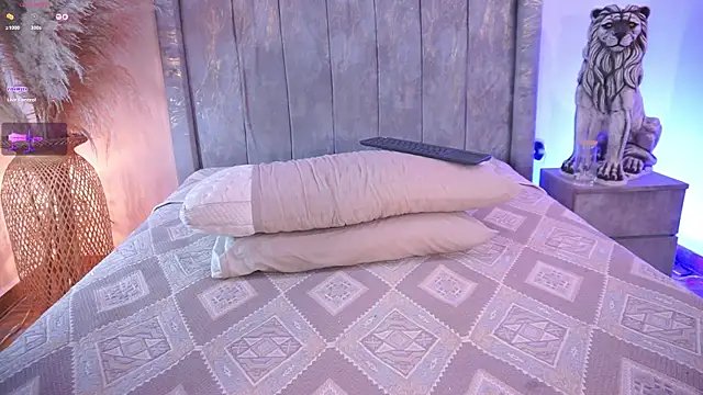 lara_giraldo's cam snapshot