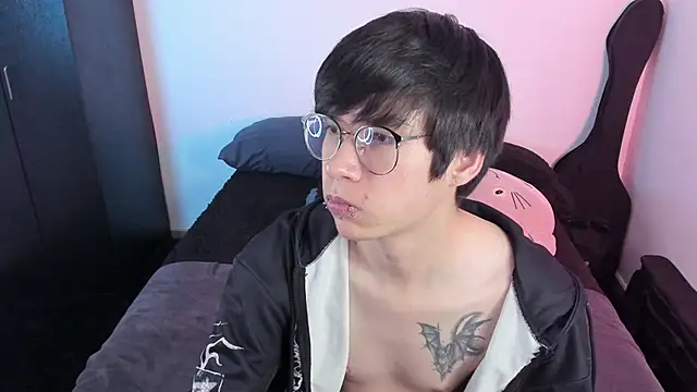 Adventure_twinks live sex cam