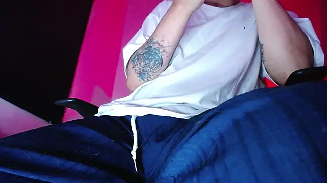 zacwatson_ live sex cam