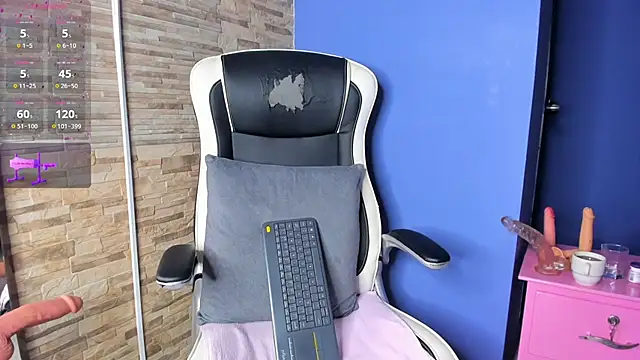 Julia_roberss's cam snapshot