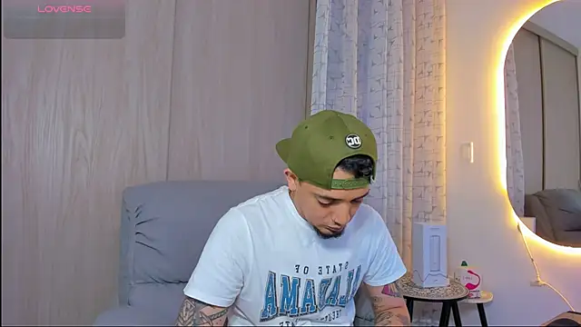 alejandro_calderon1 live sex cam