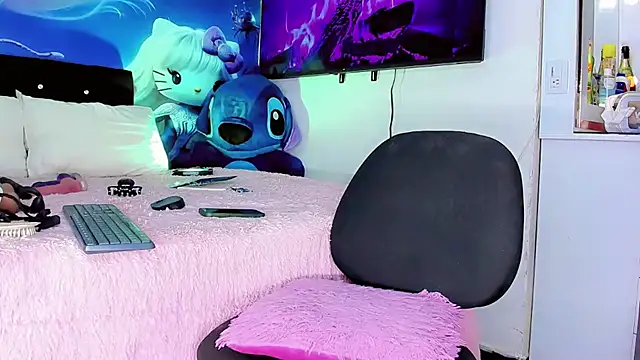 Thalia_girl21 live sex cam