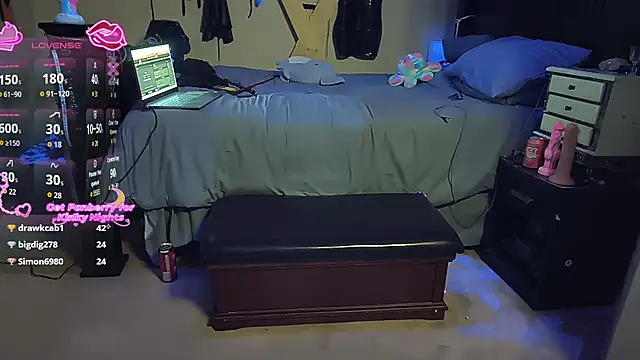 MacabreCouple live sex cam