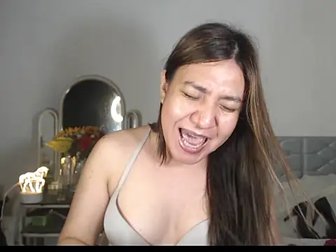 stellahugeX live sex cam