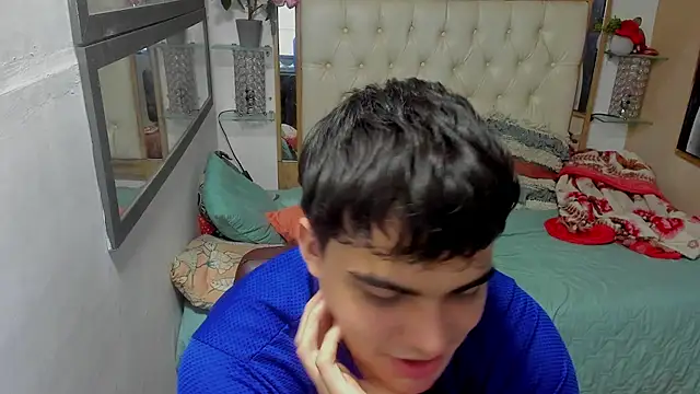 heiker_ live sex cam