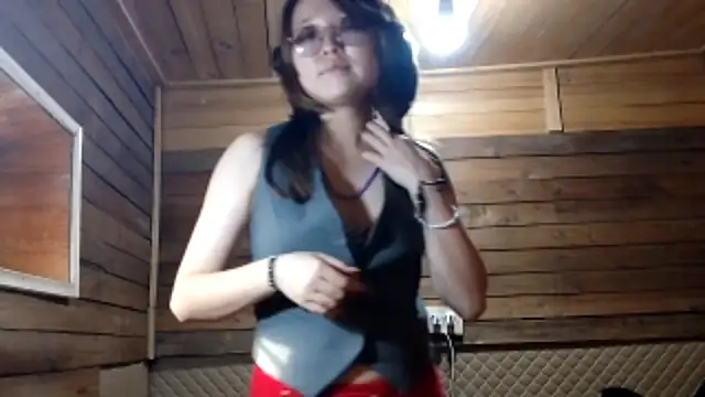 AiCress live sex cam