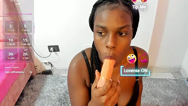 Miabellaksh's cam snapshot