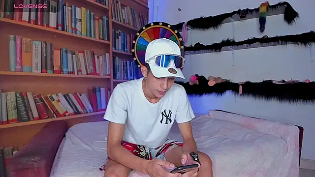 Shyfantasies's cam snapshot