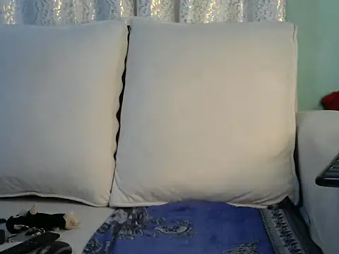 Caryyyl's cam snapshot