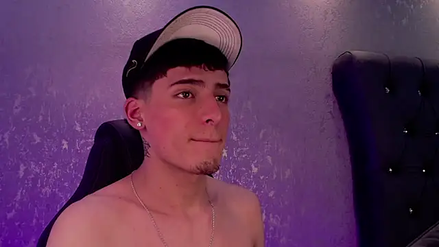 MateoMitchell live sex cam