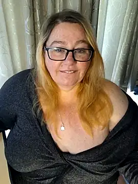 Iceprincess2bad4u live sex cam