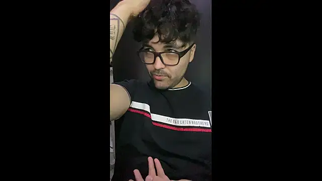 Freakydrag's cam snapshot