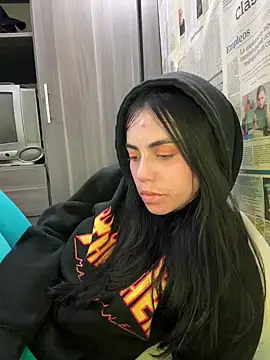 i_am_nina_'s cam snapshot