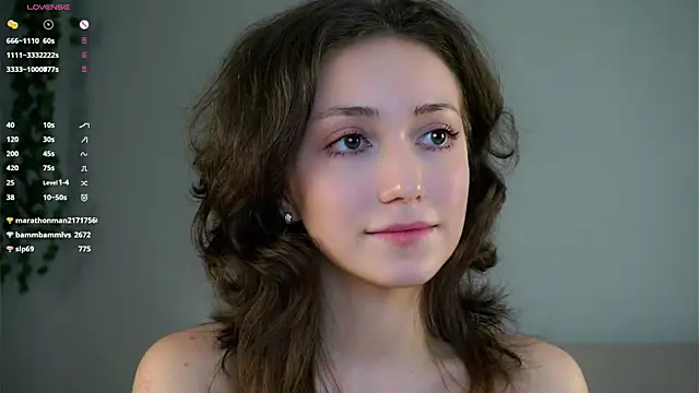 ZeniaBolich live sex cam