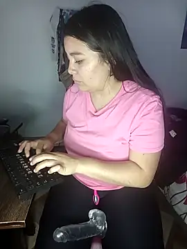 yournaughtyandsexyprinces's cam snapshot