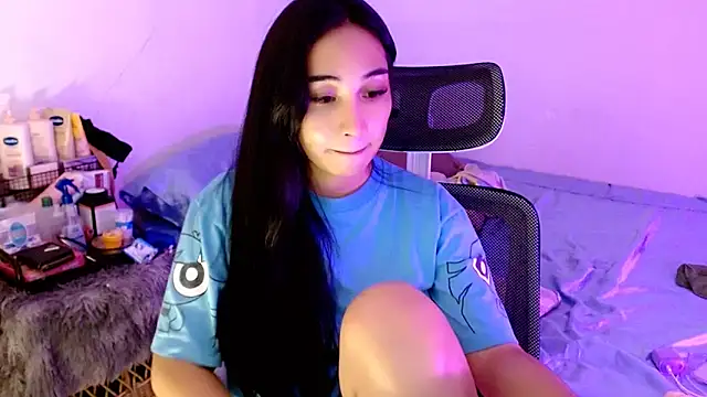 SweetLilly_18 live sex cam