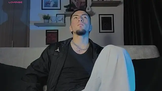 AresMassimoX's cam snapshot