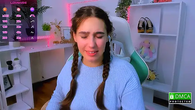 _Eliizabeth_'s cam snapshot