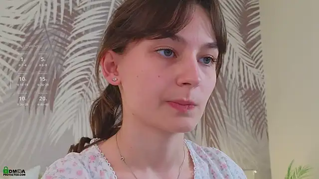 LolaPrise's cam snapshot