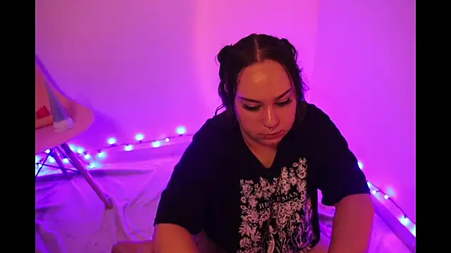 kathleenCosmicVice's cam snapshot