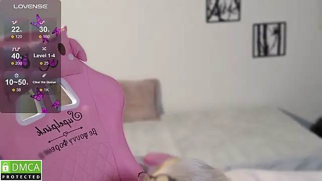 Megan_Lora's web cam