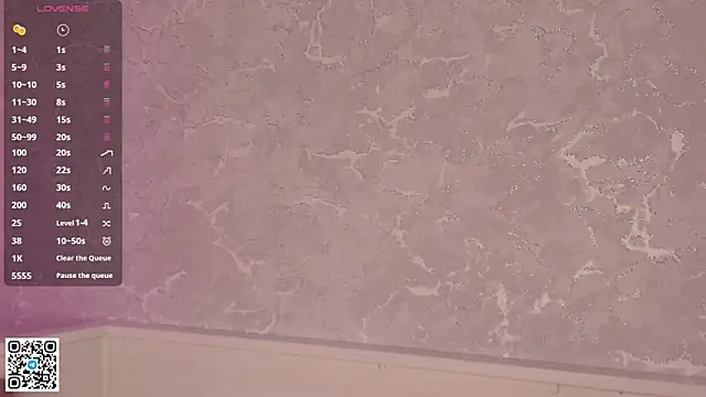 AlberthaEscue live sex cam