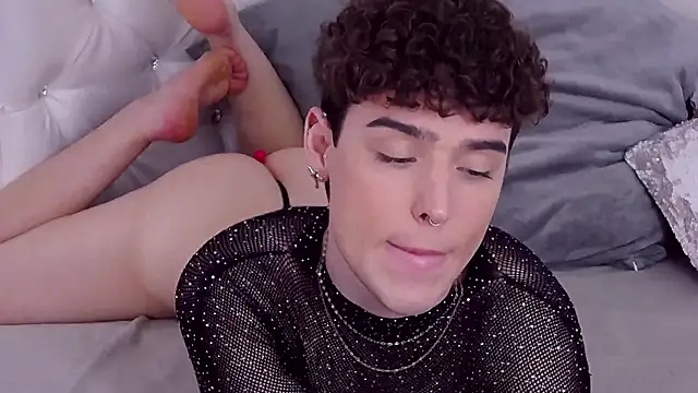 RobbyCharming live sex cam