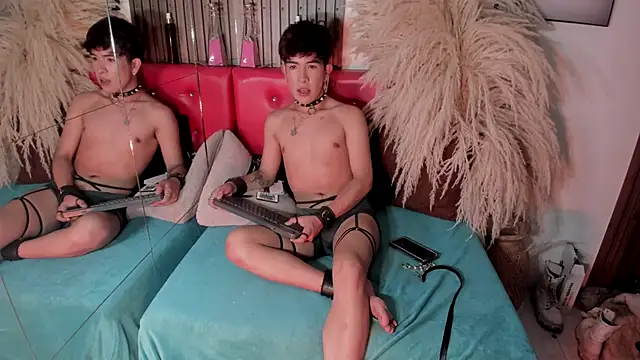 Angeldust19's cam snapshot