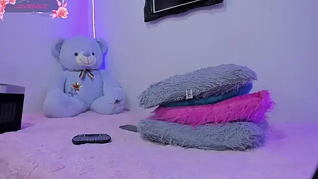 liz_25b's cam snapshot