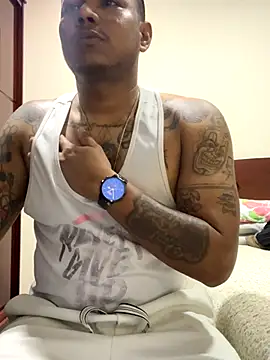 Saipadpuer30 live sex cam