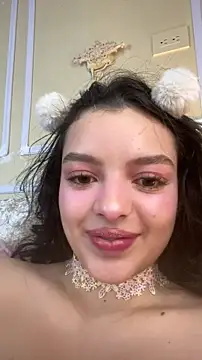 AriaHeavenss live sex cam