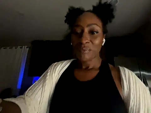 wynterheat live sex cam