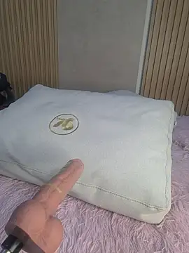 stephany_summer's cam snapshot