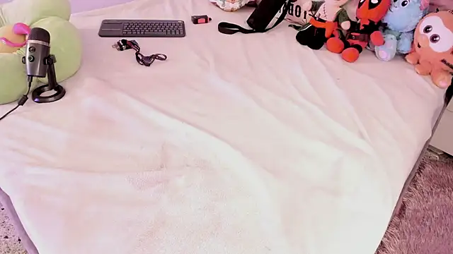 Camila_Matinez_'s cam snapshot