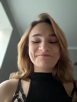 SugarDanger's cam snapshot