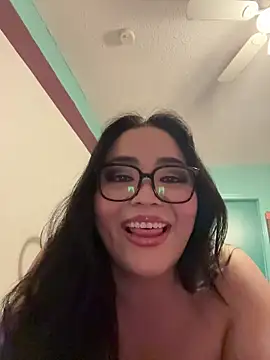 MyHoneyFrida's cam snapshot