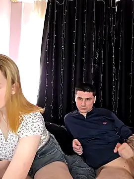 Sweet_Little_Lie live sex cam